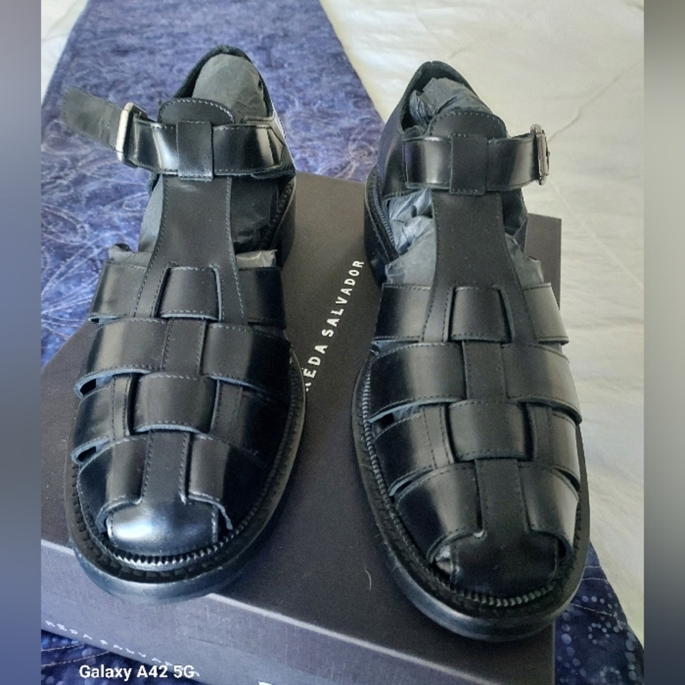 Freda Salvador Dahlia T-Strap Black Fisherman Loafers with Box Leather, Size 8 - Picture 7 of 13